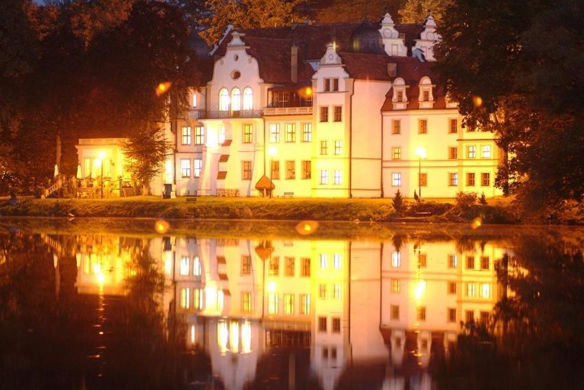 Zamek Podewils Krąg Exterior foto