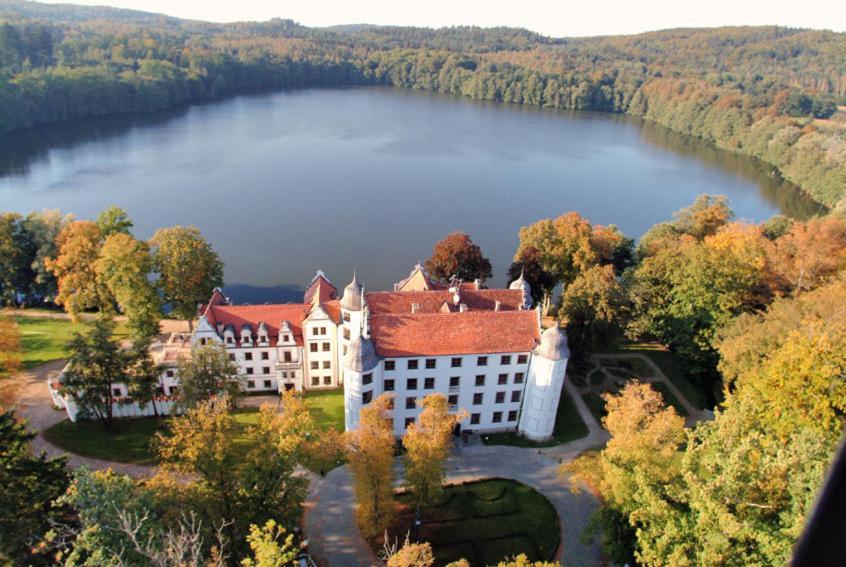 Zamek Podewils Krąg Exterior foto