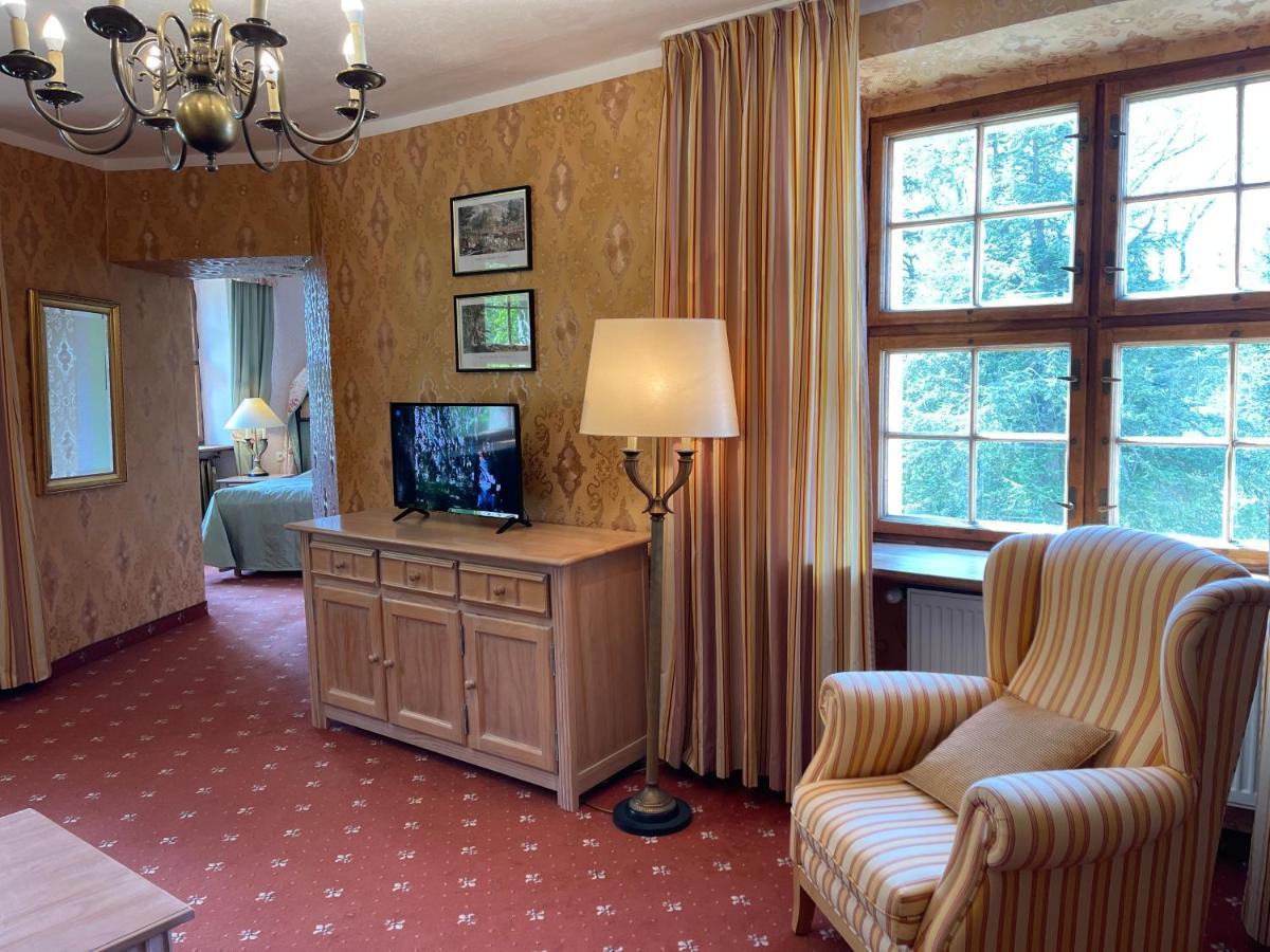 Zamek Podewils Krąg Exterior foto